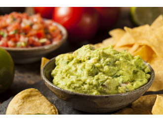 Aksamitny dip guacamole z TABASCO®