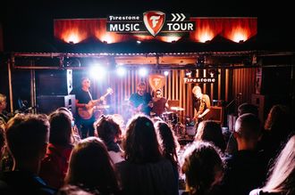 Muzyka sprzyja przyjaźni i wolności!