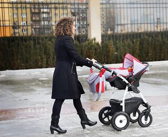 Mama wie lepiej: mały człowiek w samochodzie - czyli co potrzeba do bezpiecznej i wygodnej jazdy z dzieckiem