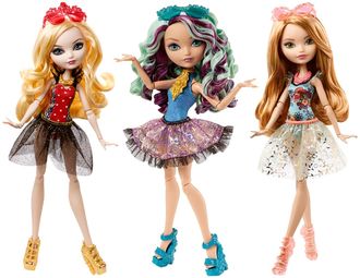 Księżniczki z Ever After High™ wybierają się na plażę