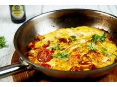 omlet-hiszpanski-z-ziemniakami-1